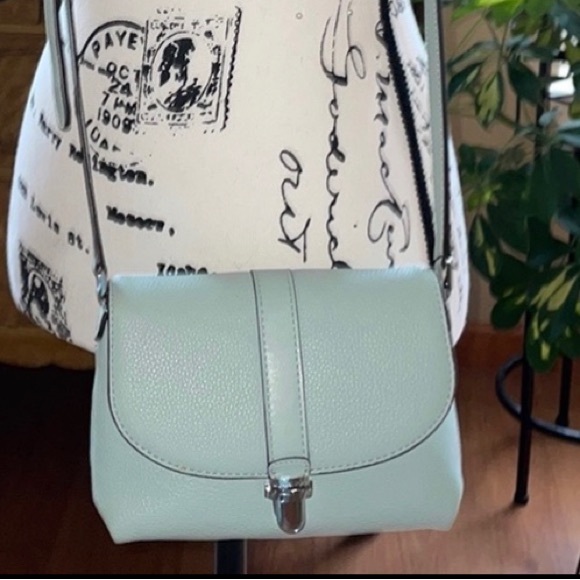 MICHAEL Michael Kors Handbags - MICHAEL MICHAEL KORS LIGHT BLUE LEATHER CROSSBODY BAG